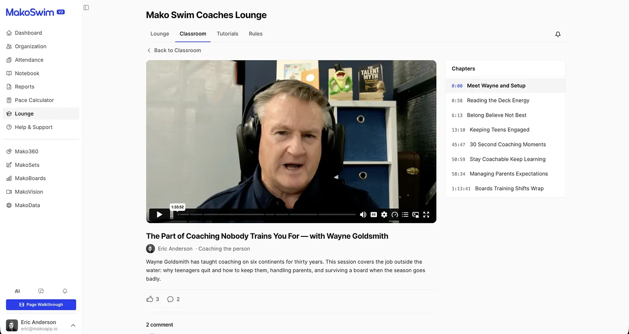 Une masterclass diffusée dans le Coaches Lounge, chapitrée pour que l’entraîneur accède directement à la section voulue.
